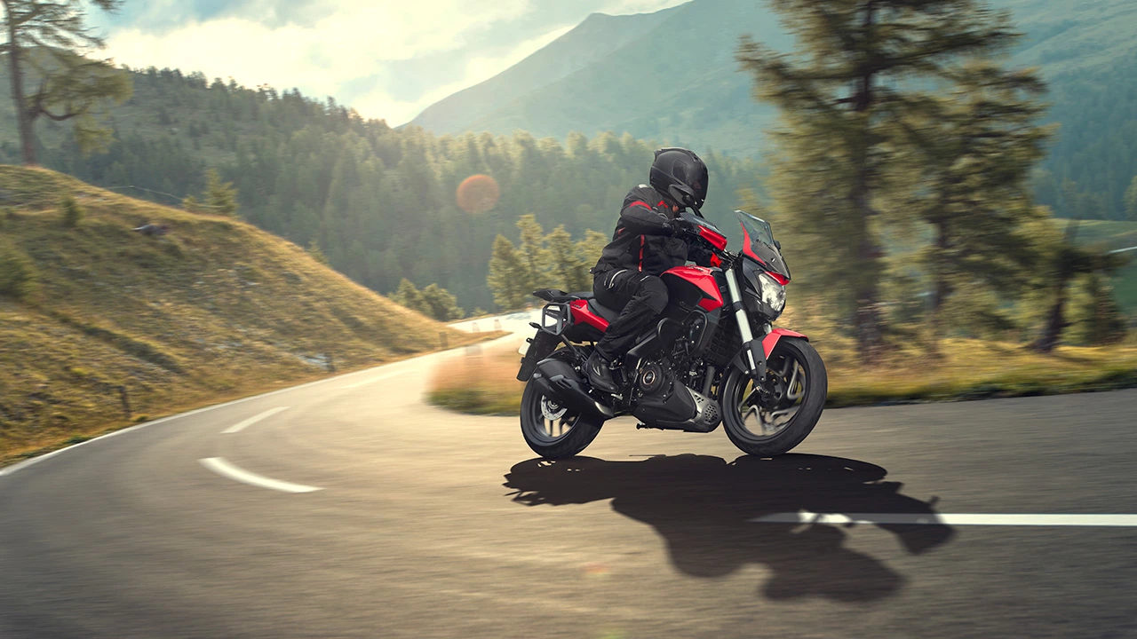 Bajaj Dominar 400