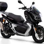 QJ ATR 125 — The Doctor Motos Barcelona — foto 1