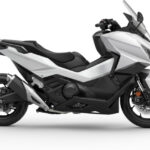 Honda Forza 750 — The Doctor Motos Barcelona — foto 1