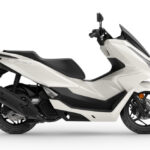 Honda PCX125 — The Doctor Motos Barcelona — foto 1