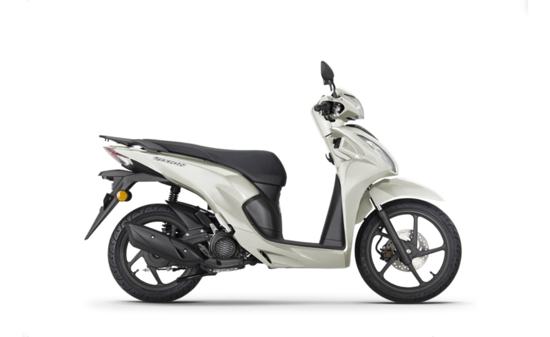 Honda Vision 110 — The Doctor Motos Barcelona — foto 2