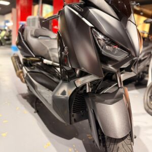 YAMAHA XMAX